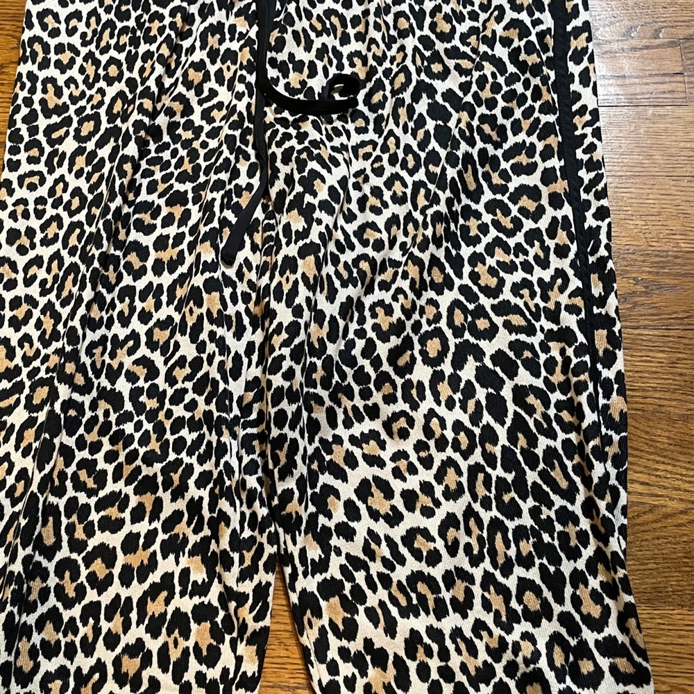 Kate Spade Lounge Wear Size XL Leopard Print Pants with Black Hoodie Jacket. - Picture 6 of 8